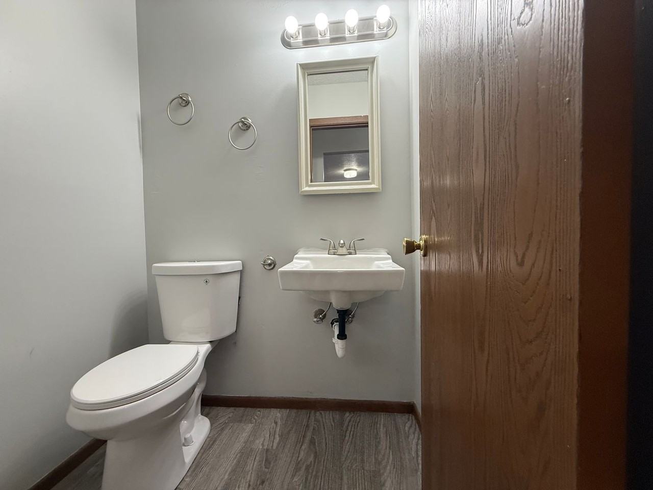 2411 Edmonton Rd - Photo 3 of 22