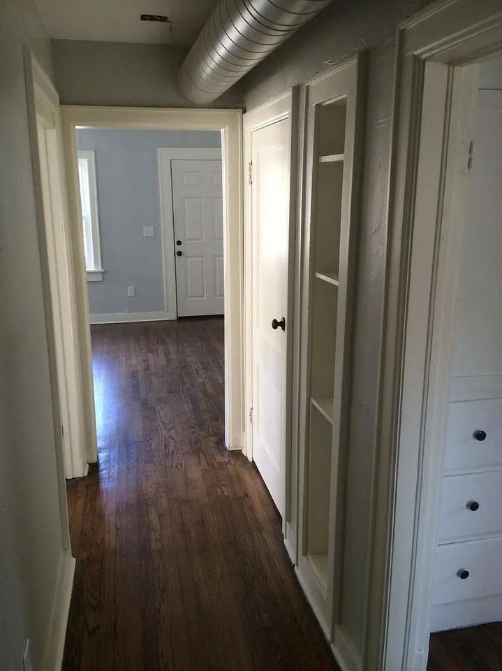 2404 Nw 20th St - Photo 2 of 7