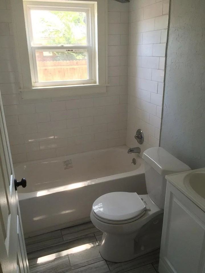 2404 Nw 20th St - Photo 3 of 7