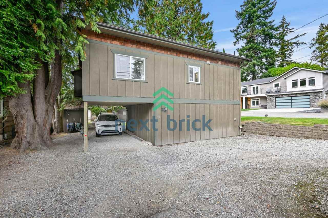 1027 6th St - Photo 2 of 23