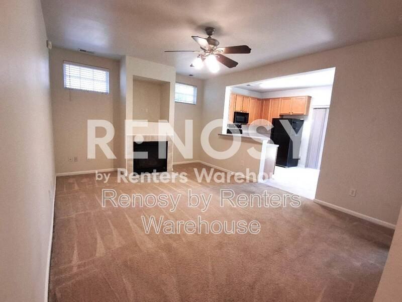 3719 Bay Cres - Photo 7 of 34