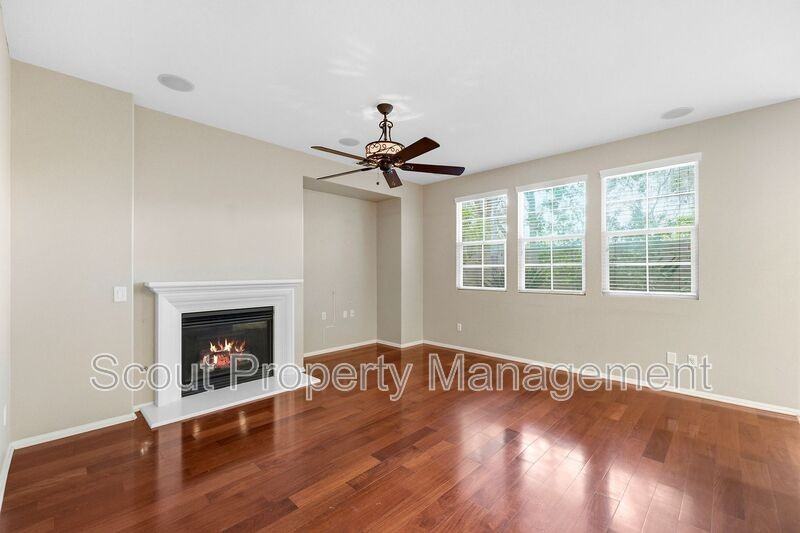 40099 Annapolis Dr - Photo 7 of 42