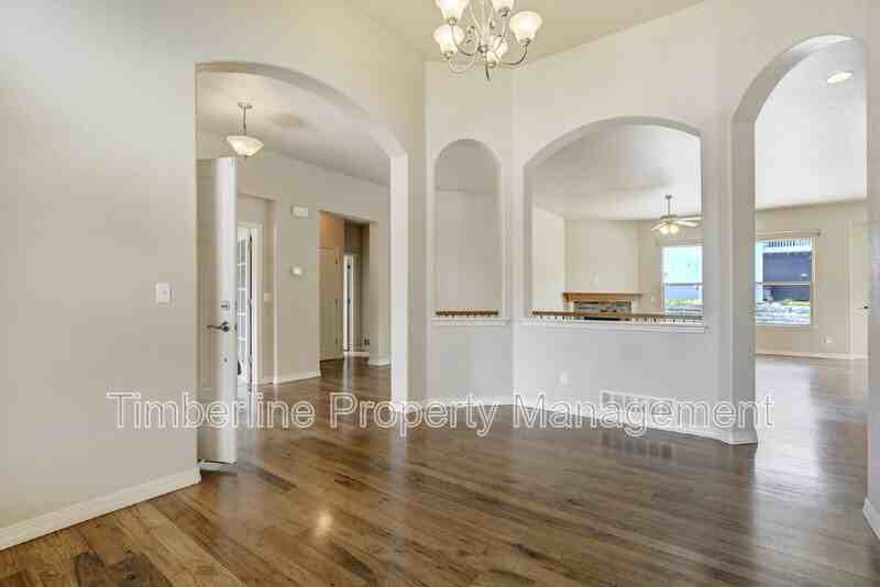6262 Adamants Dr - Photo 7 of 50