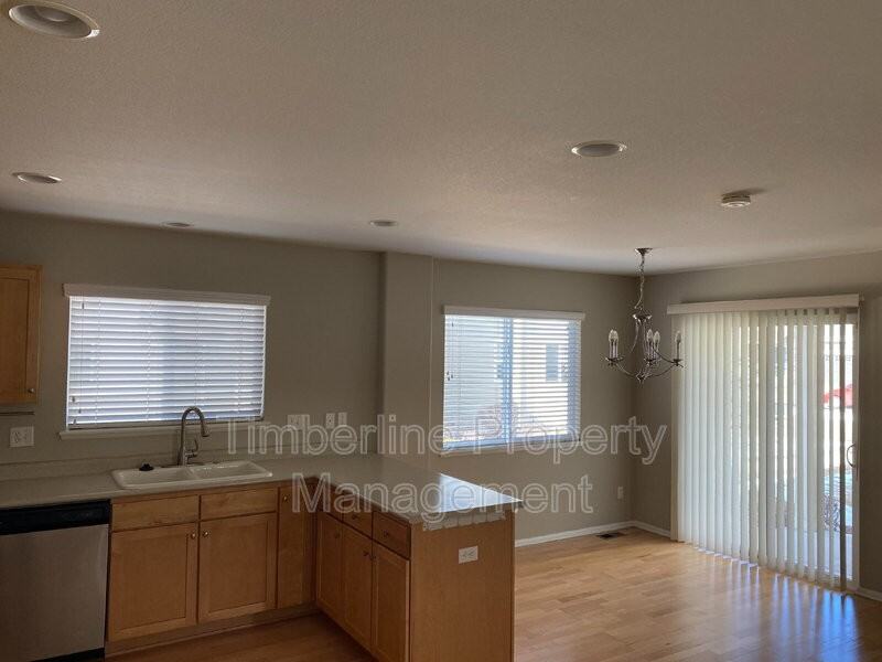 17648 Quarry Way - Photo 4 of 28