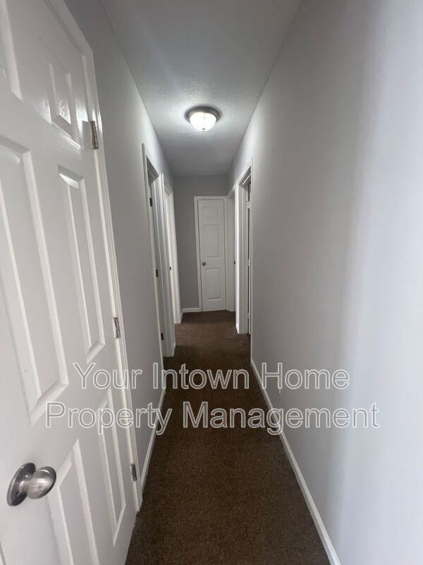 6471 Bedford Ln - Photo 7 of 15