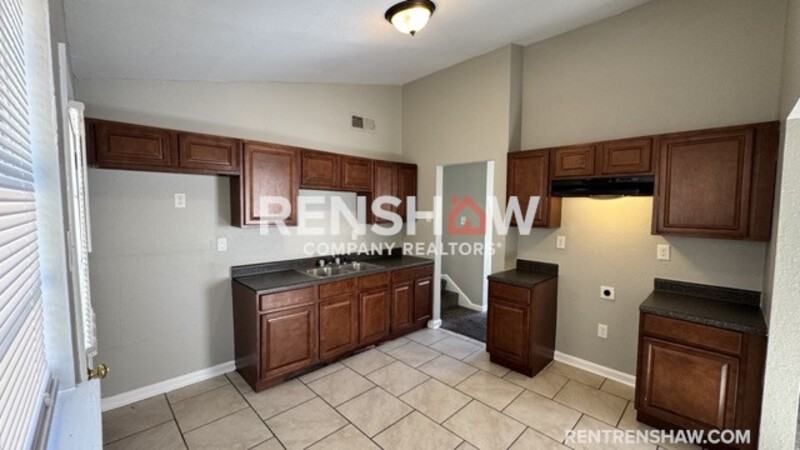 4175 Warbonnet St - Photo 4 of 13