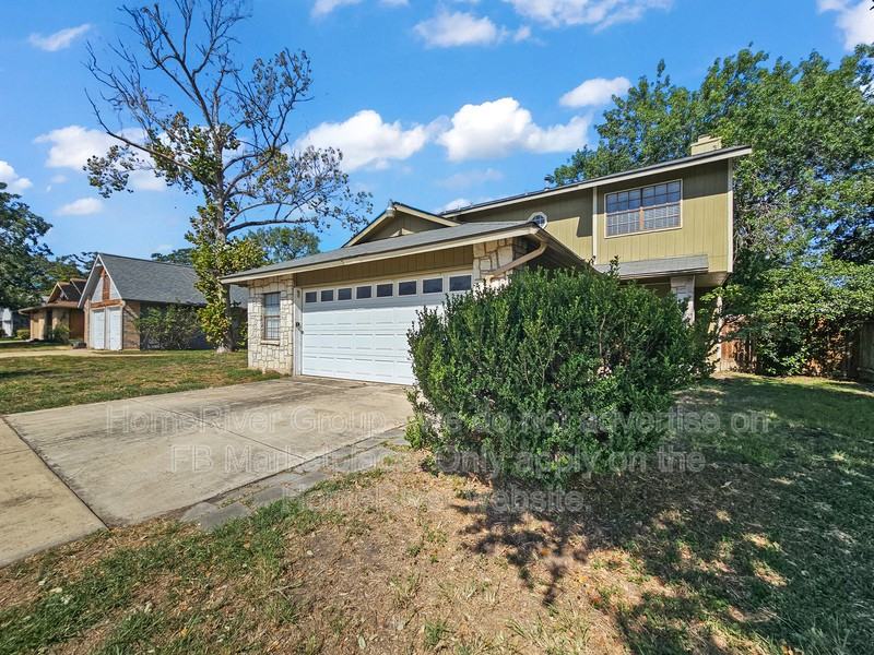 11429 Hatchet Pass Dr - Photo 2 of 24