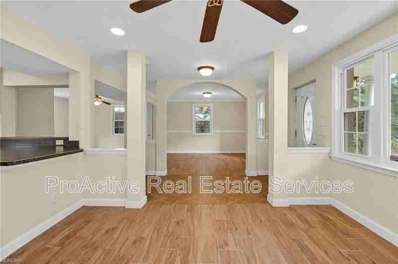 3110 Norway Pl - Photo 5 of 38