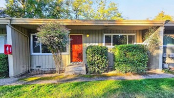 featured image of 9620 Silverdale Loop Rd Nw Apt B #Apt B