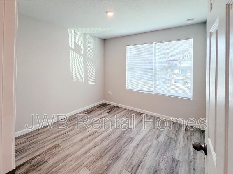 5443 Wabash Blvd - Photo 7 of 28