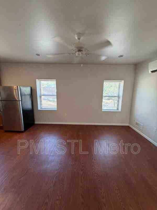 7300 Dartmouth Ave ## 2e - Photo 2 of 6
