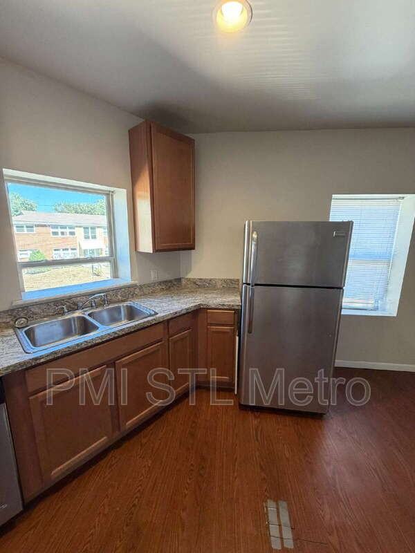 7300 Dartmouth Ave ## 2e - Photo 3 of 6
