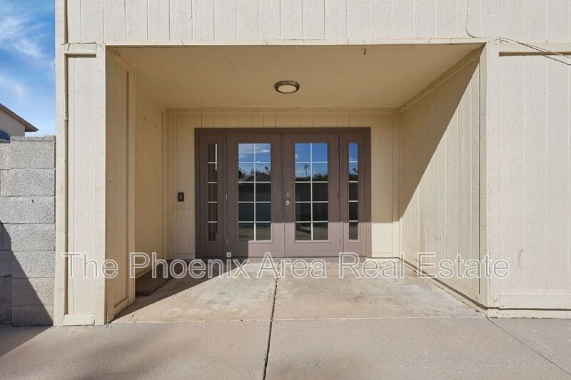 1115 W Estrella Dr - Photo 4 of 41