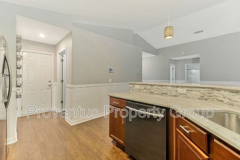 2058 Catline Cir - Photo 6 of 47