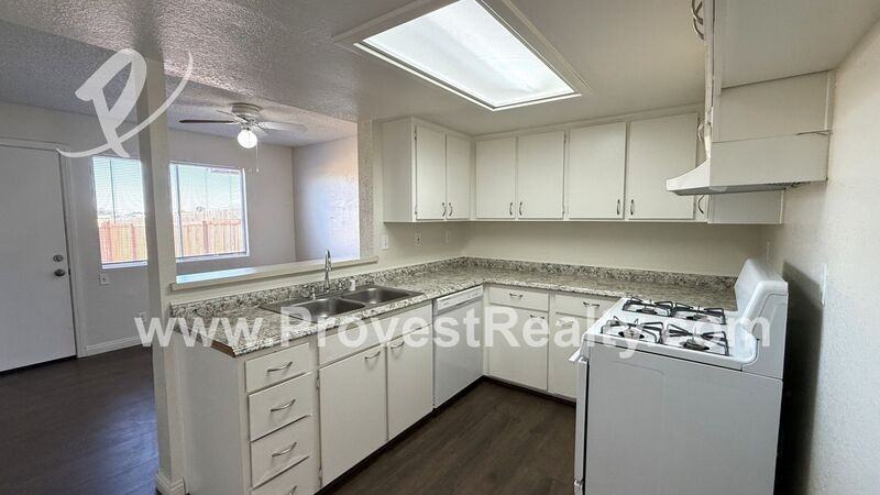 22544 Sioux Rd #23 - Photo 5 of 16
