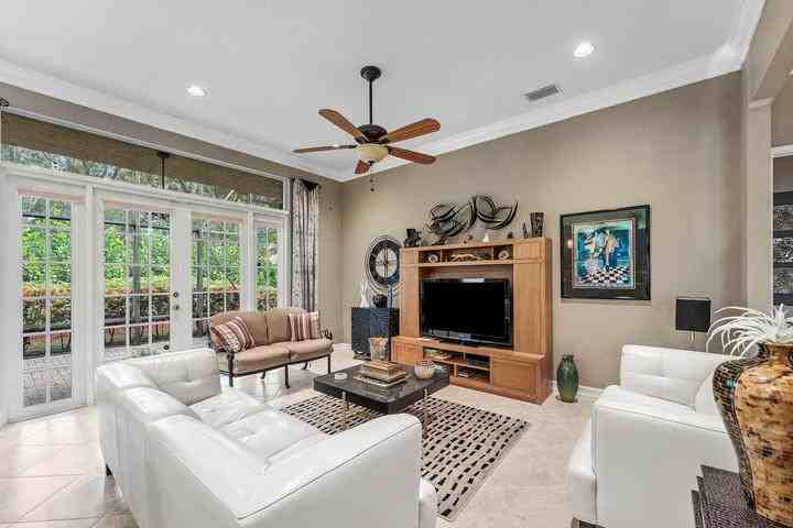 7355 Maple Ridge Trail - Photo 6 of 10
