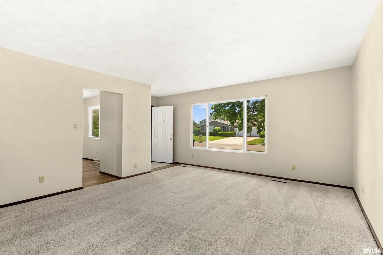 107 Nina Ct #107 - Photo 5 of 18