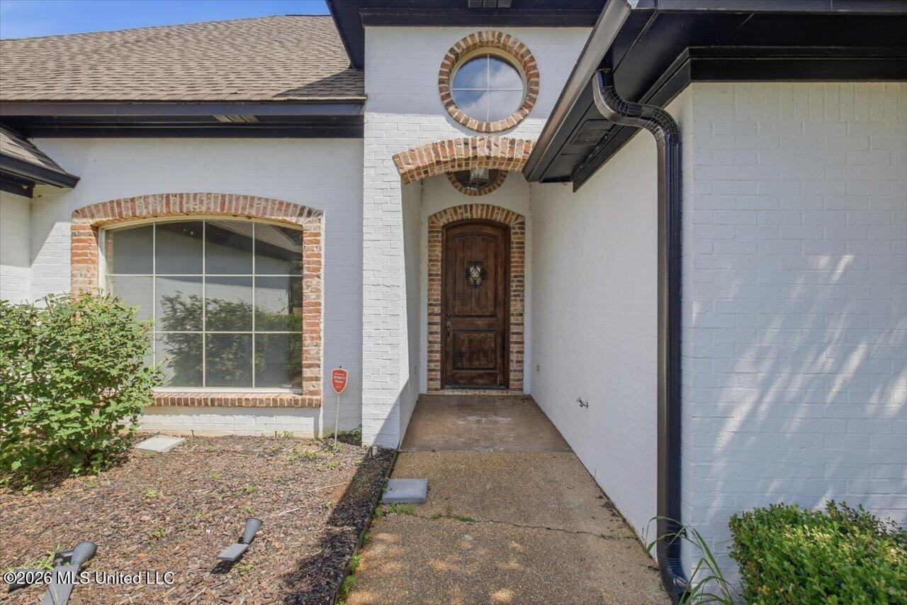 108 Leppingwell Dr - Photo 5 of 38
