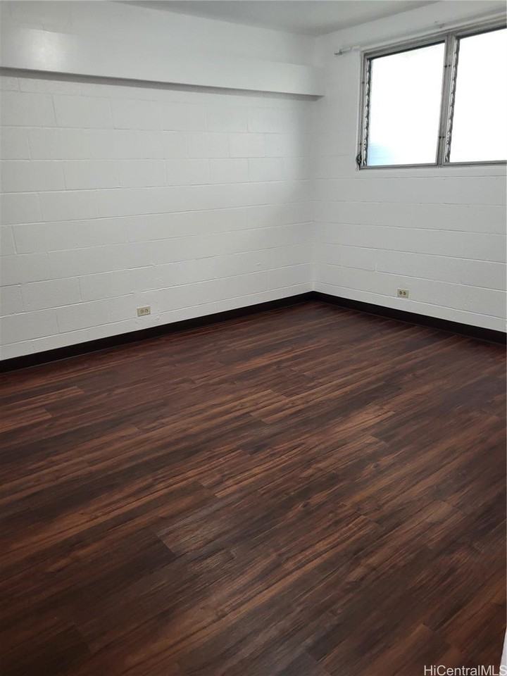 1509 Pensacola St #103 - Photo 4 of 4