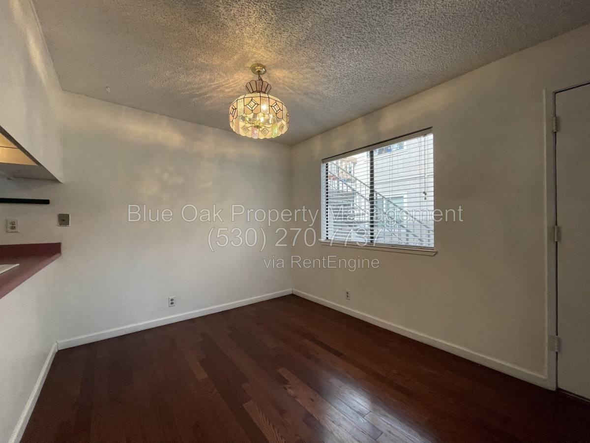 2220 Notre Dame Blvd #1 - Photo 4 of 10