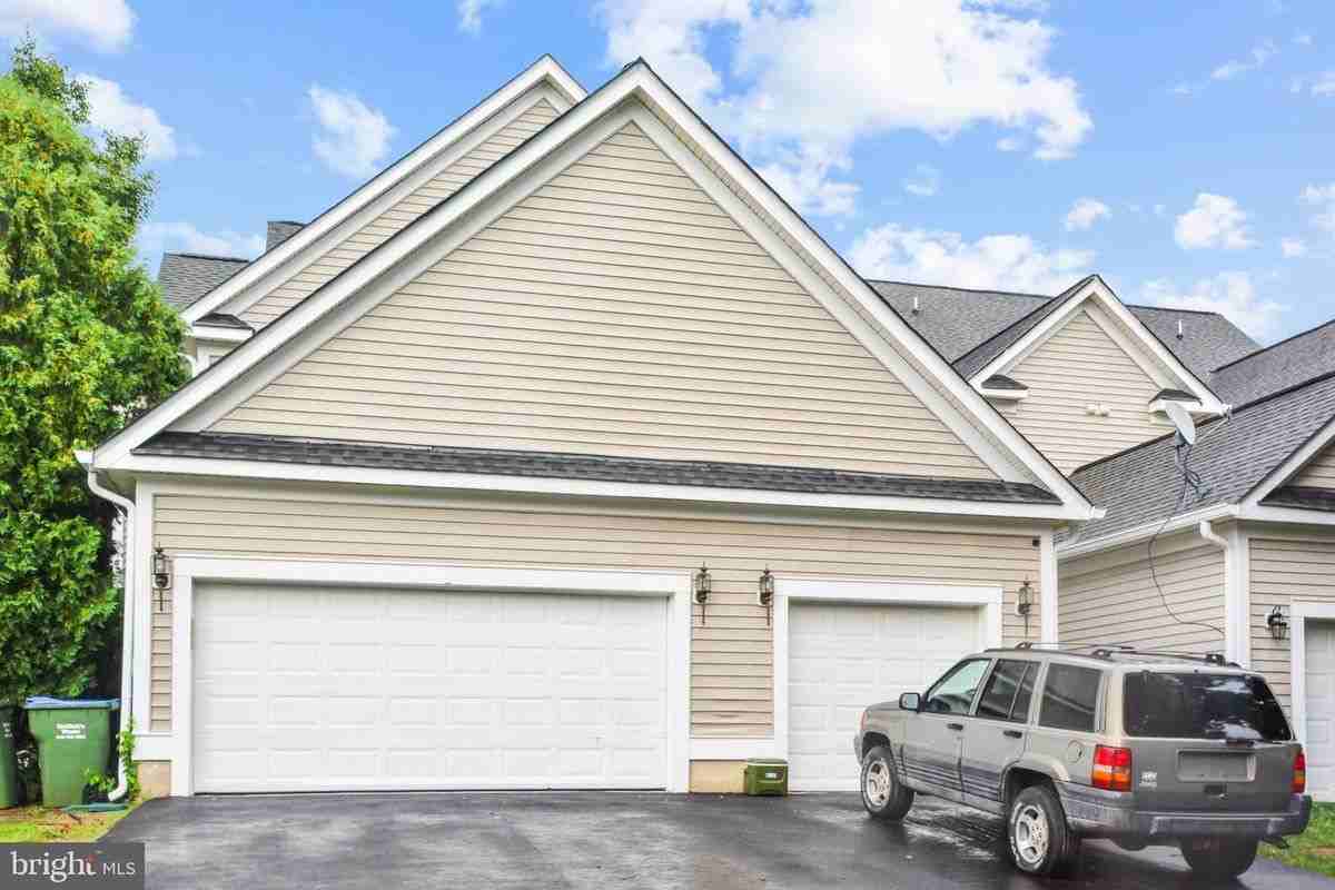 17304 Camellia Dr - Photo 2 of 31