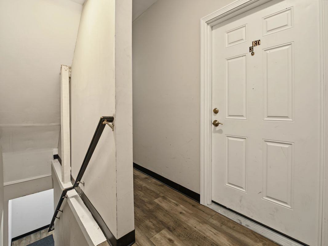 609 Fairfield Ave ##3 - Photo 3 of 10