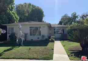 featured image of 2271 Prosser Ave