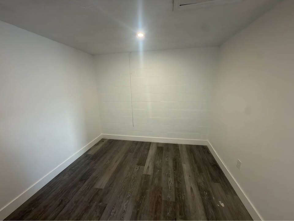 3673 Rockaway Dr - Photo 3 of 8