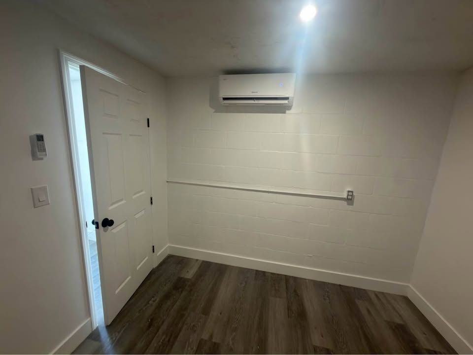 3673 Rockaway Dr - Photo 4 of 8