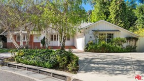 4031 Hollyline Ave - Photo 1 of 1