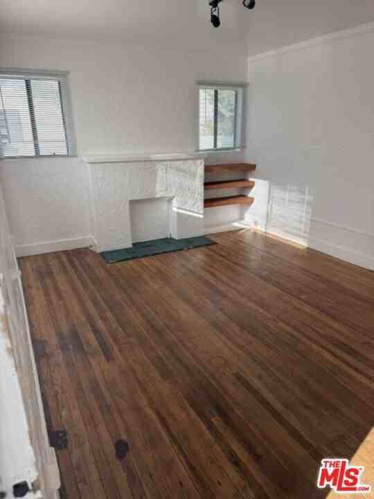 4060 Rosabell St - Photo 2 of 13