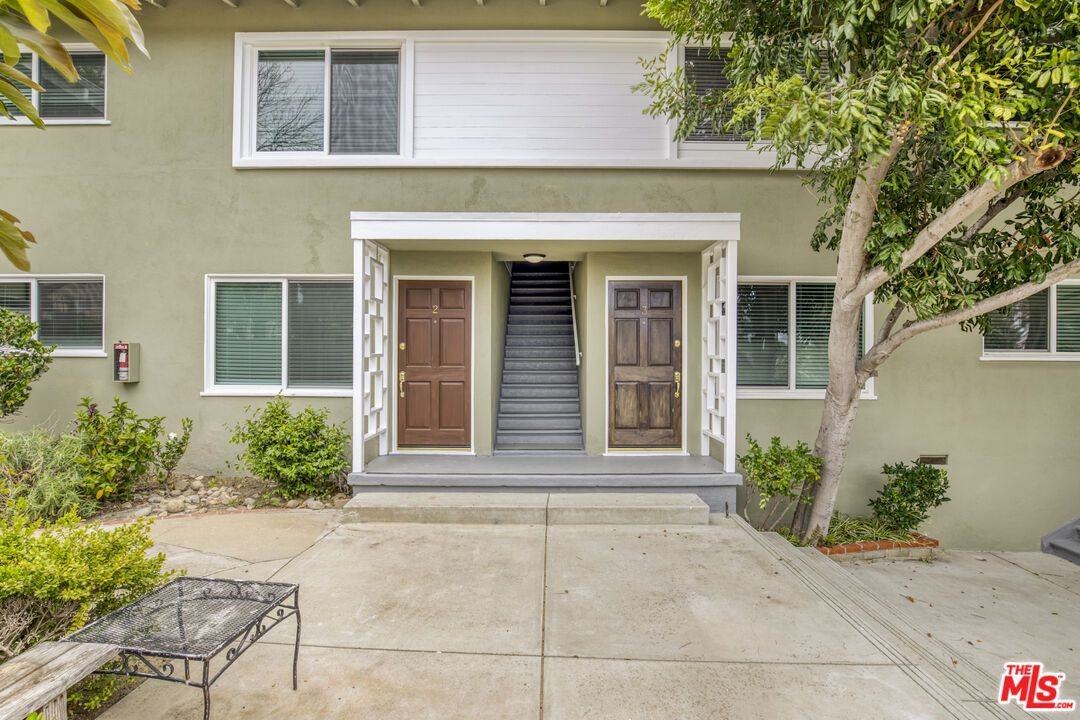 16144 W Sunset Blvd ##4 - Photo 4 of 17