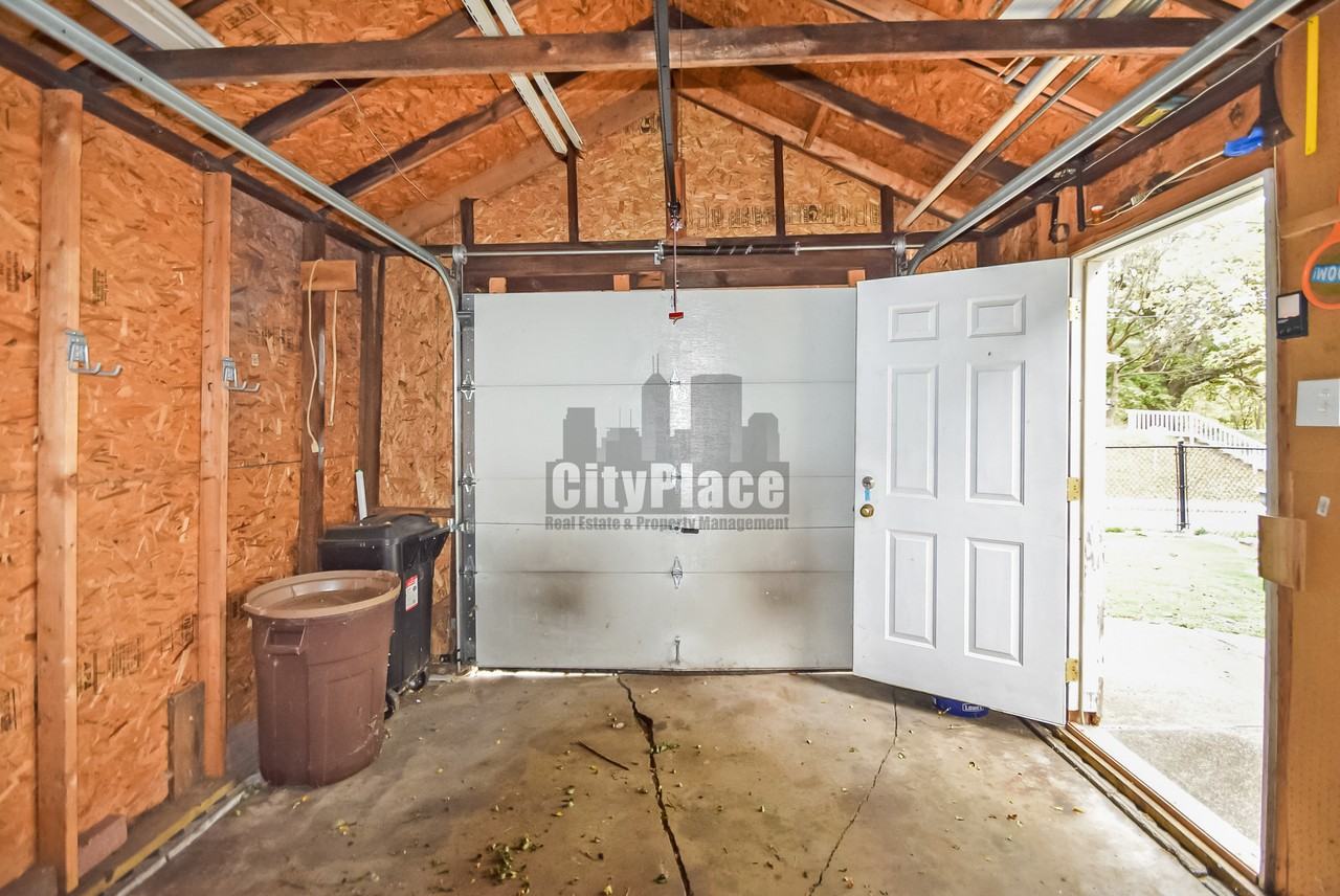 1240 N Temple Ave - Photo 7 of 25