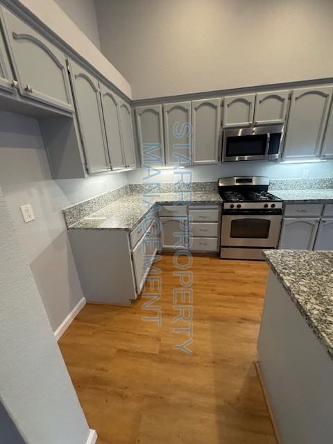 8221 Hardester Dr - Photo 6 of 22