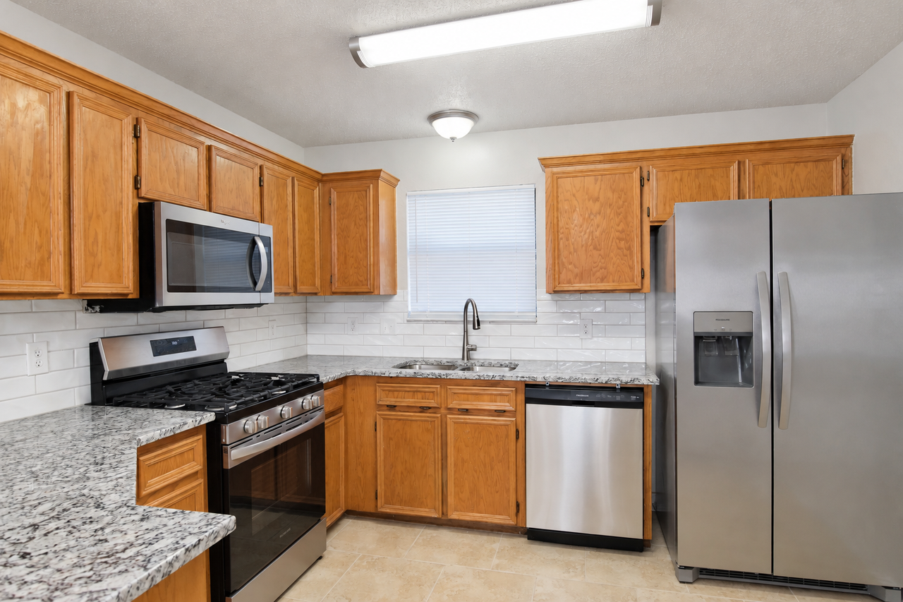 2212 Jay Dr - Photo 5 of 20