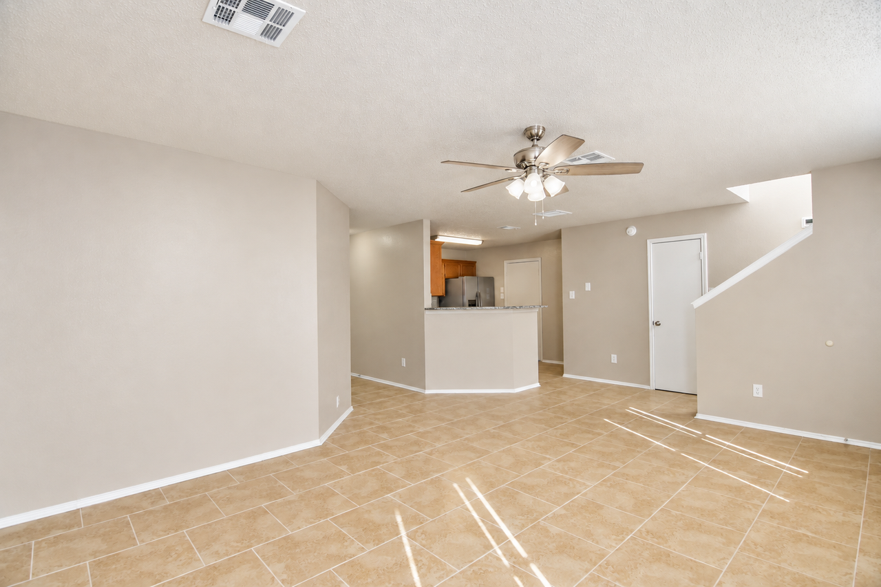 2212 Jay Dr - Photo 7 of 20