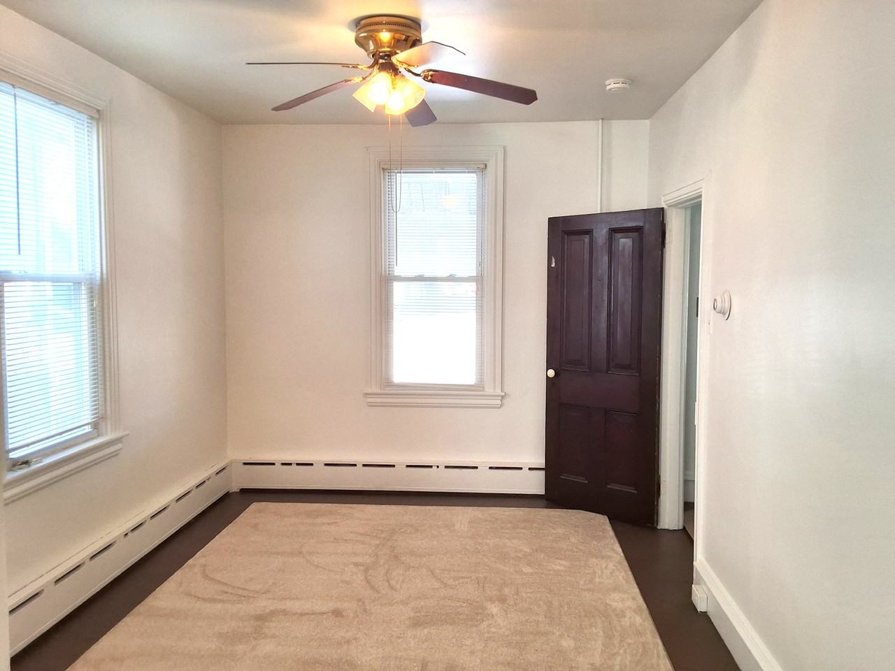 334 W 1st Ave - Photo 5 of 21