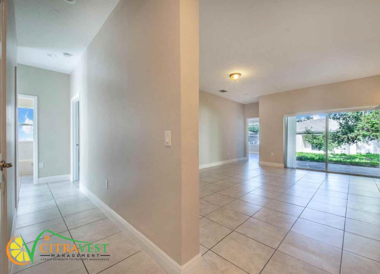 1608 Pilchard Ct - Photo 2 of 14