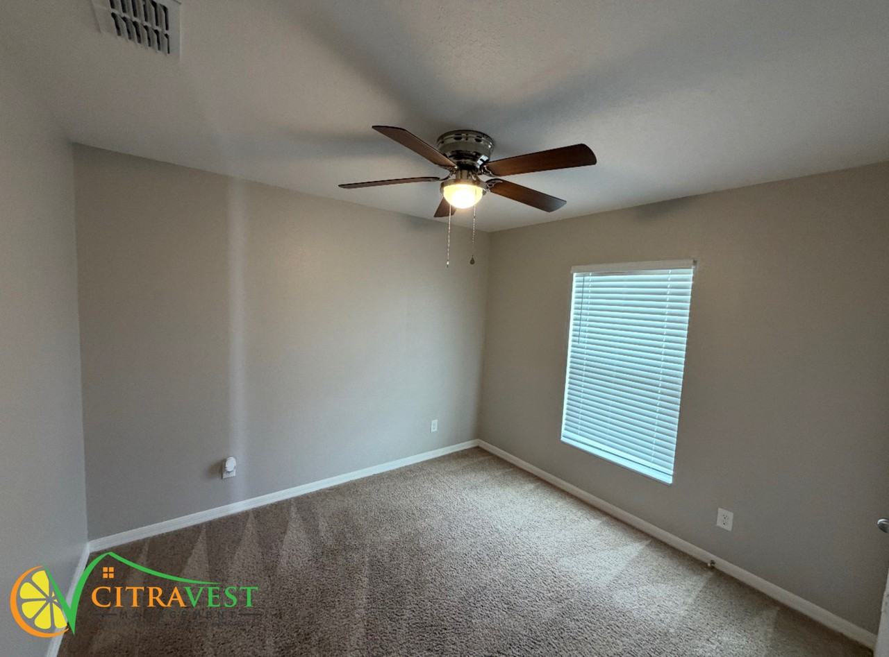 1443 Swan Lake Cir - Photo 5 of 9