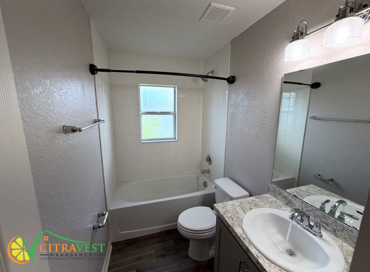 917 Orleans Dr - Photo 4 of 10