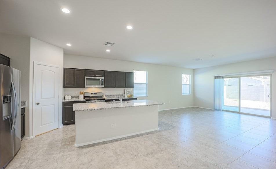 30802 W Mitchell Dr - Photo 2 of 50