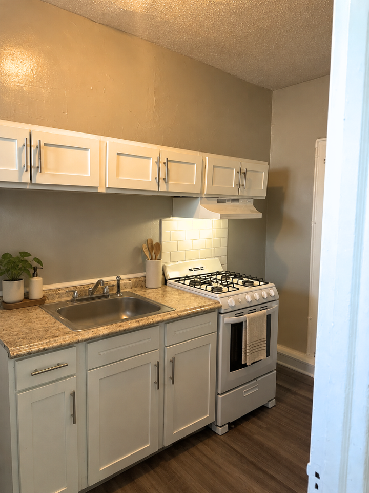 1806 W Champlost St #1 - Photo 7 of 7