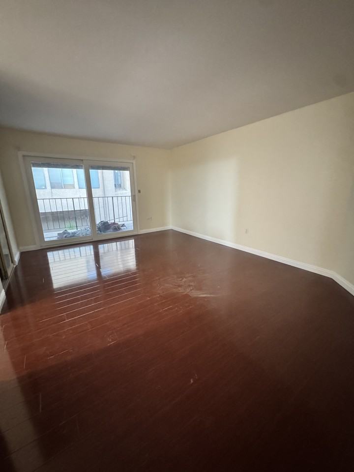 226 S Mcpherrin Ave #X - Photo 3 of 7