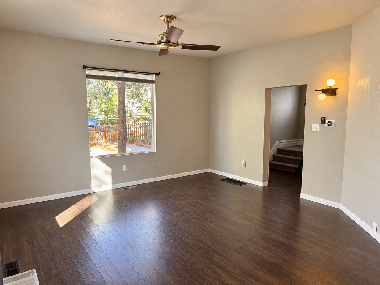 543 E Platte Ave #NA - Photo 4 of 33