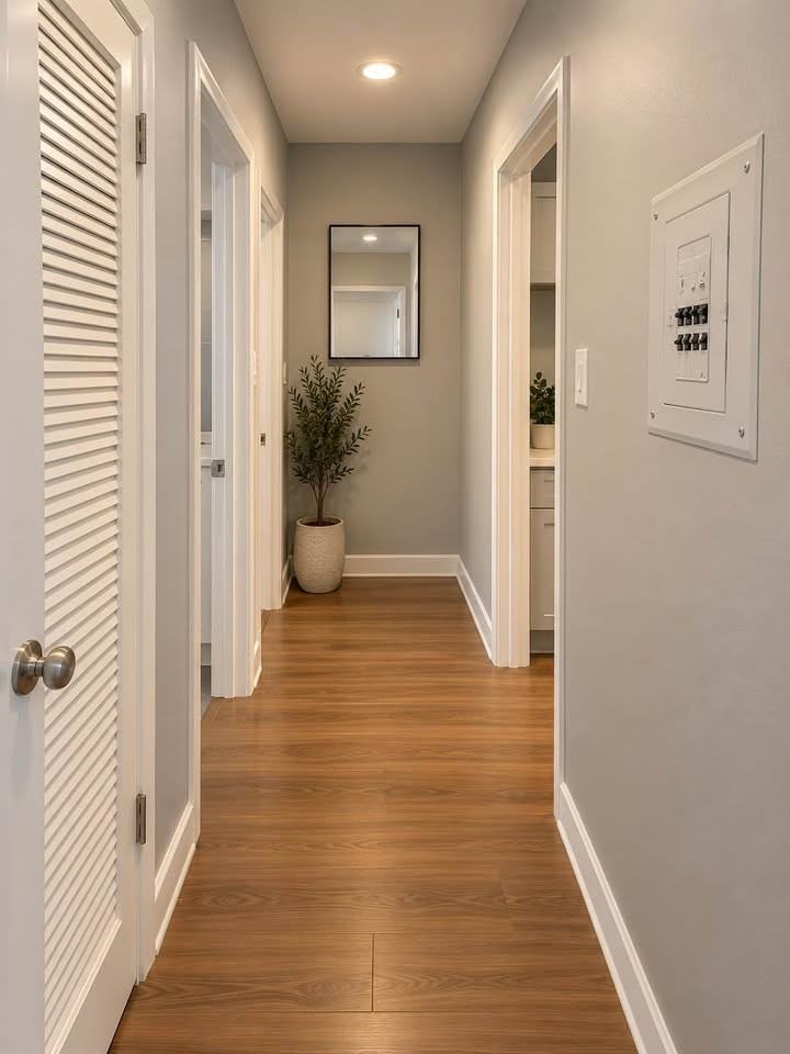1084 E 19th St #2 - Photo 5 of 6