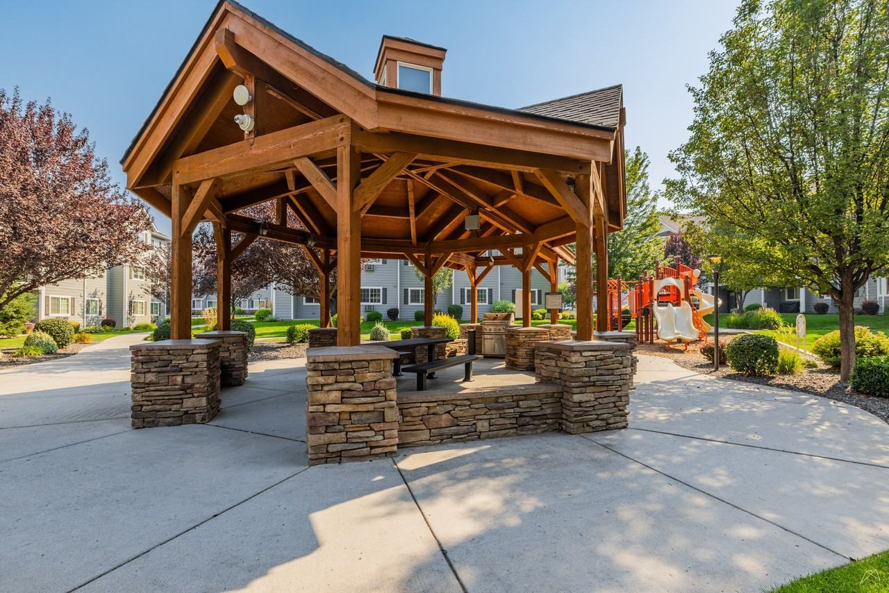 Quail Springs - Photo 4 of 50