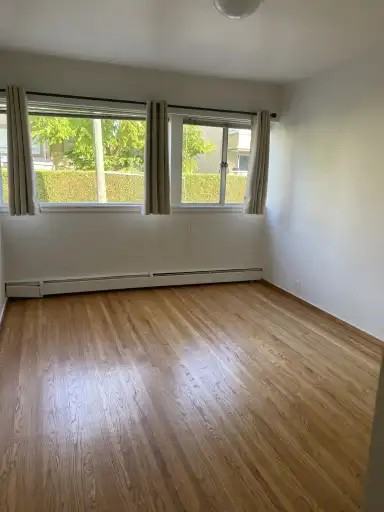 1875 West 7th Ave #106 - Photo 4 of 6