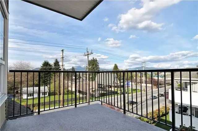 22150 Dewdney Trunk Rd #403 - Photo 2 of 12