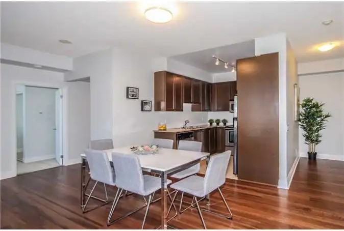 1 Hurontario St #405 - Photo 2 of 9