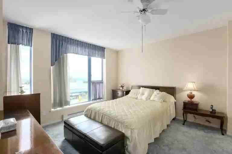 739 Princess St #904 - Photo 5 of 9